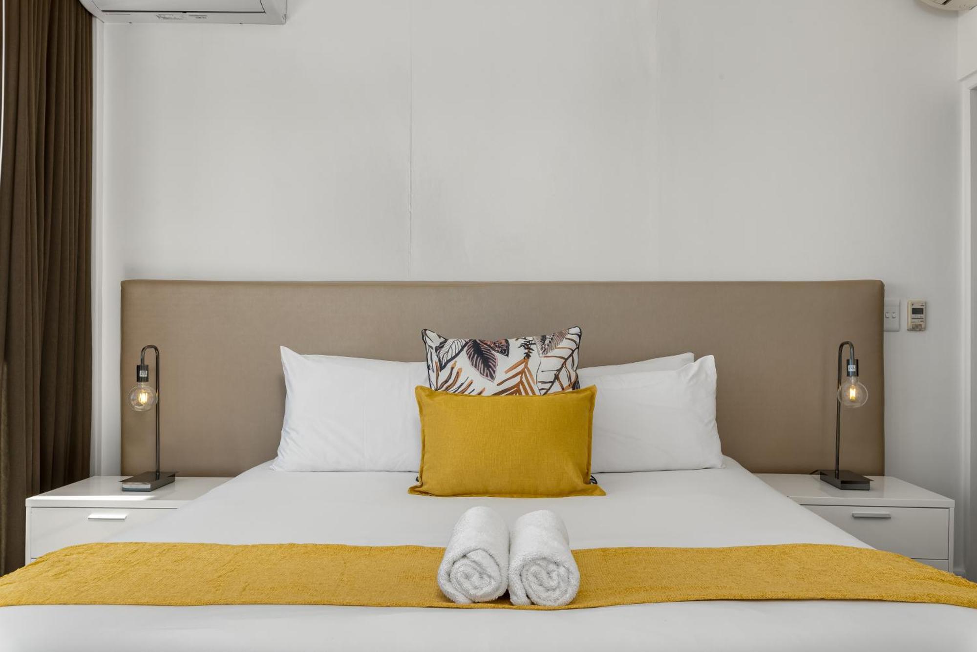 Rockwell Apartment *